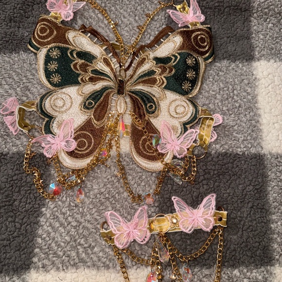 Accessories - Butterfly Embellished Chain Necklace and Garter Set